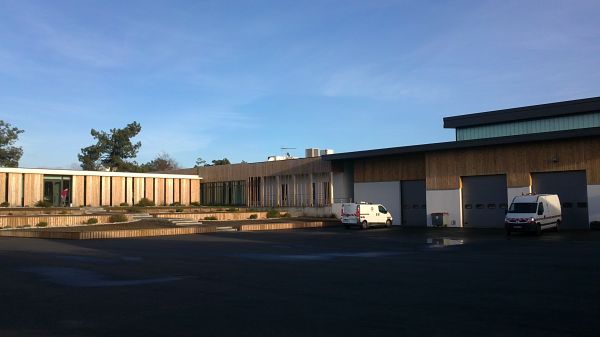 Construction-du-Siege-des-services-techniques-de-la-CAGD-a-SAINT-PAUL