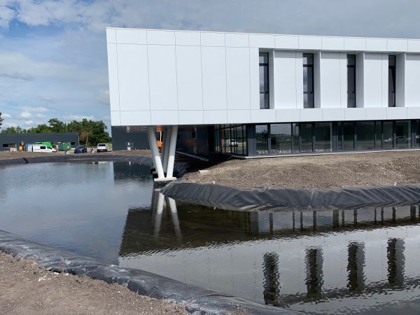 Construcción de un Edificio Industrial & Despachos en MARTILLAC