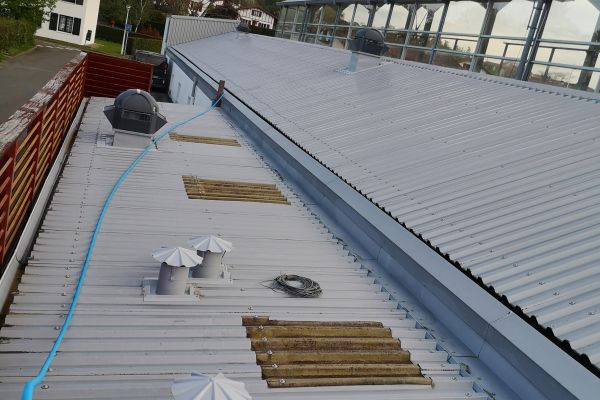 Reforma Vestuarios del Estadio de URRUGNE